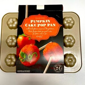 Pumpkin cake pop tin. Brand new.